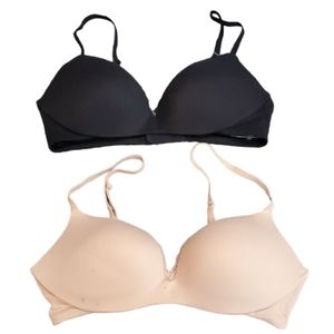 LOT OF 2 Victoria's Secret Plunge/Soutien Gorge Plongeant PUSH up bra sz 34C